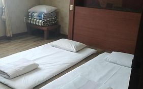 Sweet Hotel