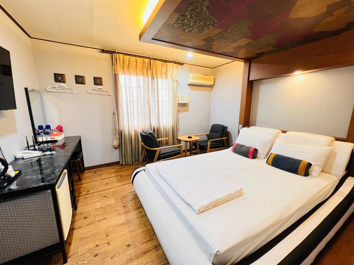 Sweet Hotel Jeju Exterior photo